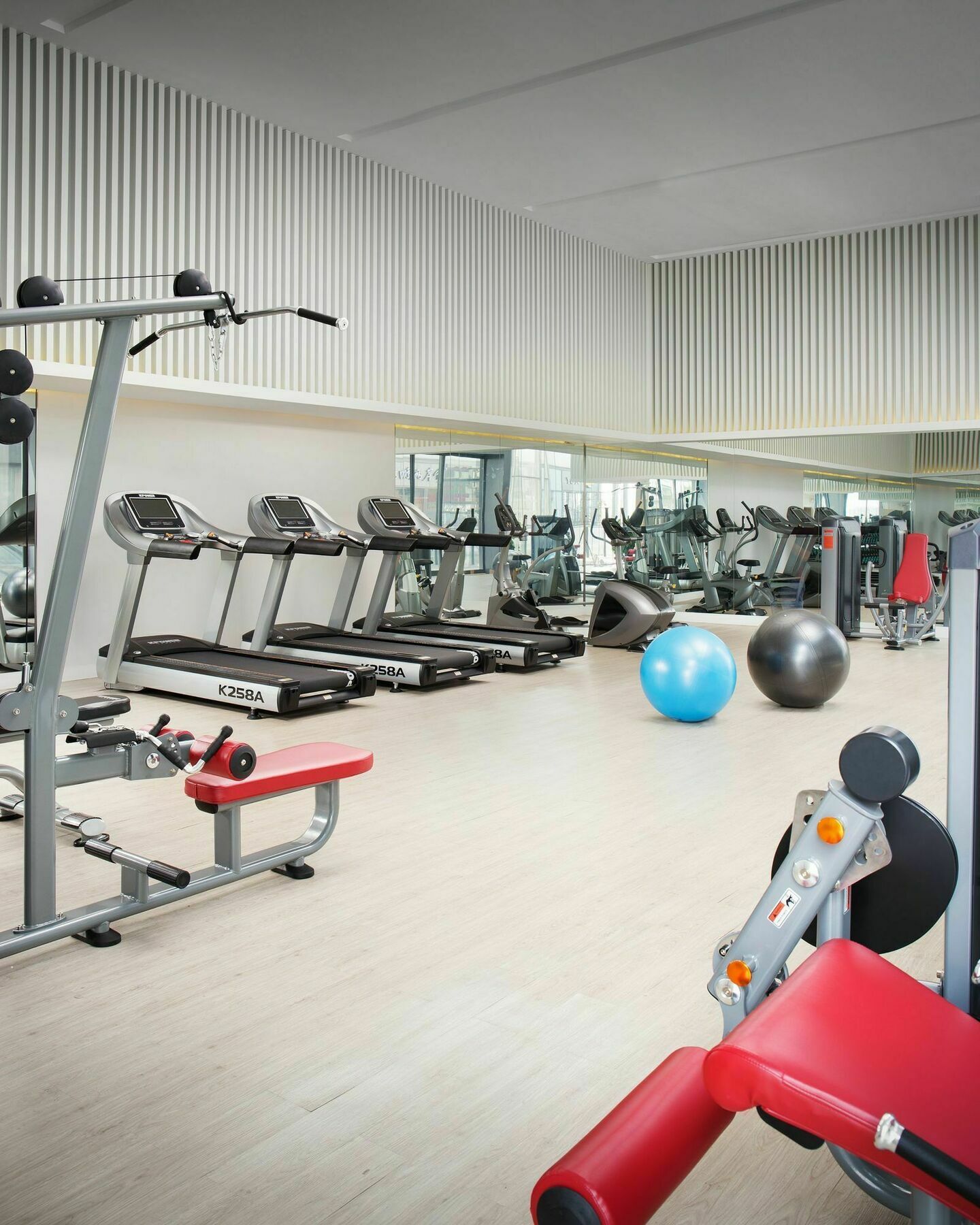 Sanya Phoenix Airport Hotel Bagian luar foto